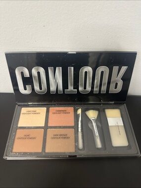 Profusion Cosmetics Contour Palette - Champagne, Light Pink, Taupe, Dark Bronze